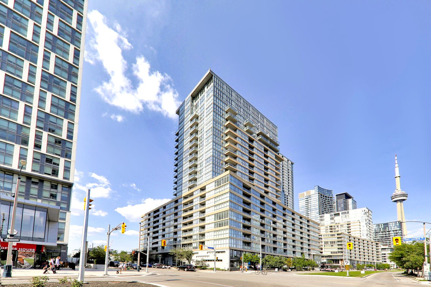 21 Iceboat Terrace. Parade ll - CityPlace is located in  Downtown, Toronto - image #1 of 8
