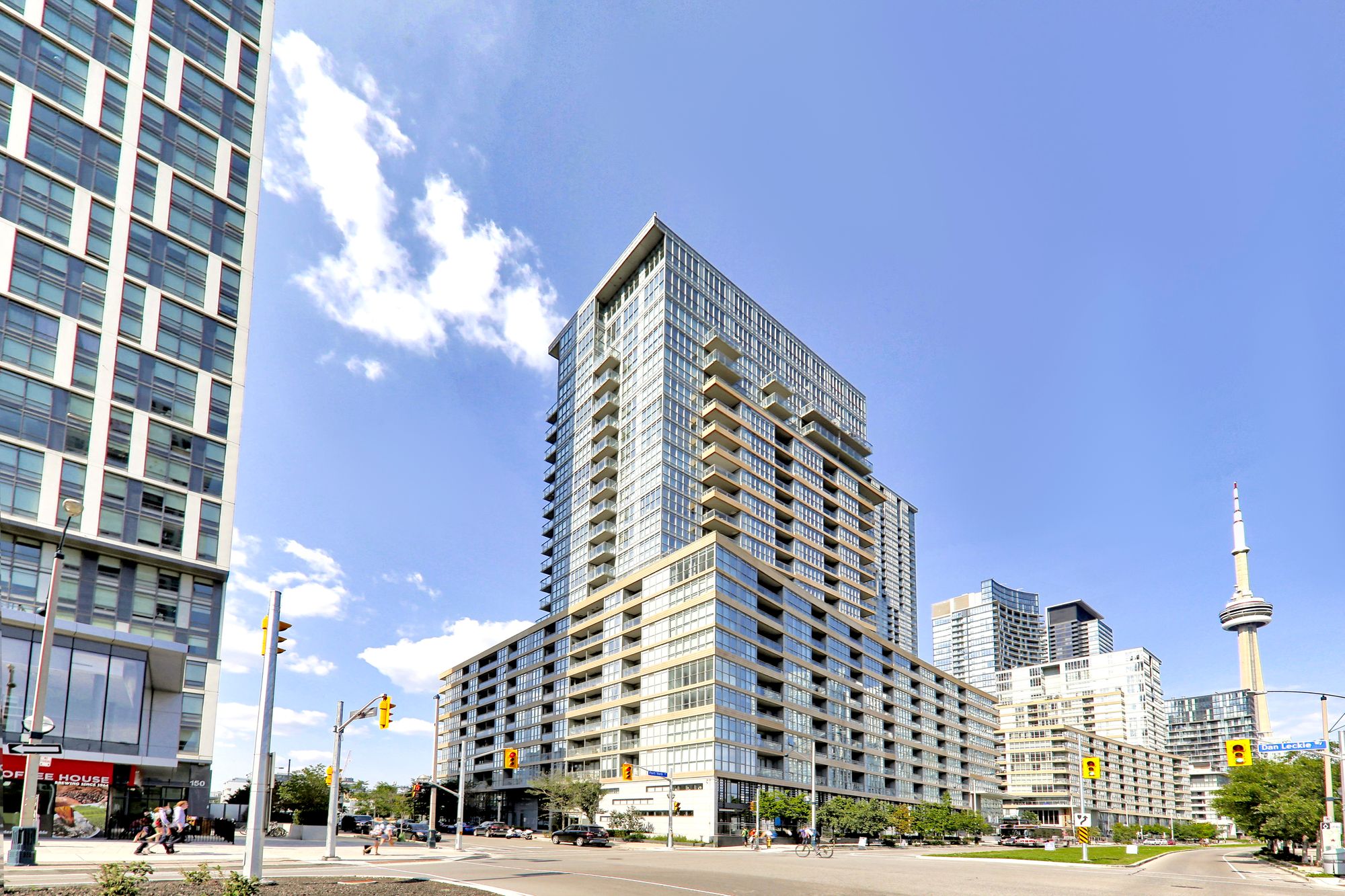 21 Iceboat Terr, unit 3306 for sale in CityPlace - image #1