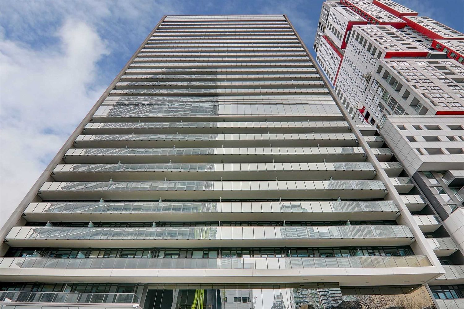 330 Richmond Street W. 330 Richmond Condos is located in  Downtown, Toronto - image #2 of 2