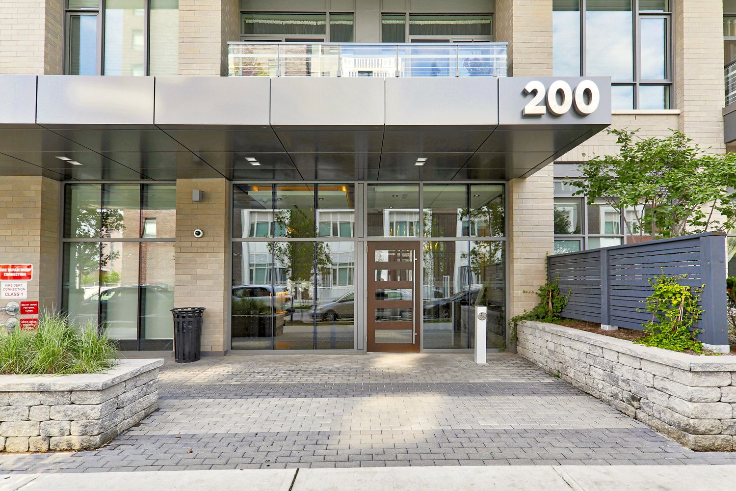 200 Sackville Street. The Bartholomew Condos is located in  Downtown, Toronto - image #4 of 8