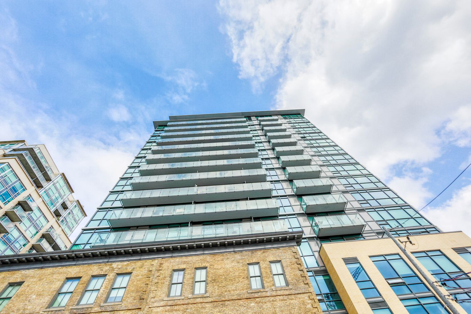 39 Sherbourne Street. King+ Condos is located in  Downtown, Toronto - image #3 of 4