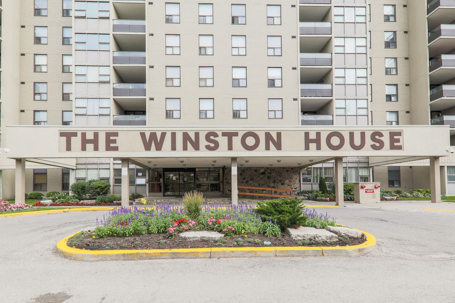 75 Emmett Avenue. The Winston House is located in  York Crosstown, Toronto - image #5 of 5