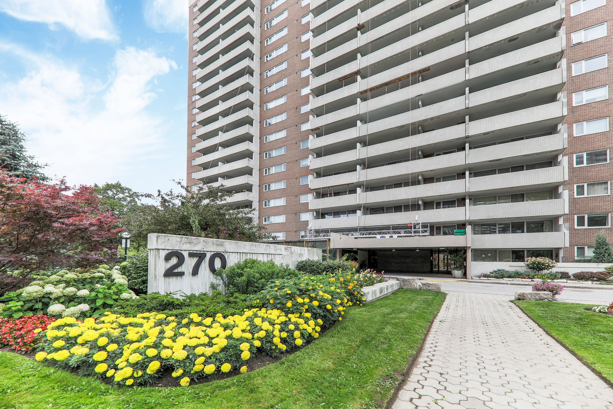 270 Scarlett Rd Lambton Square IV Condos Get listing alerts for