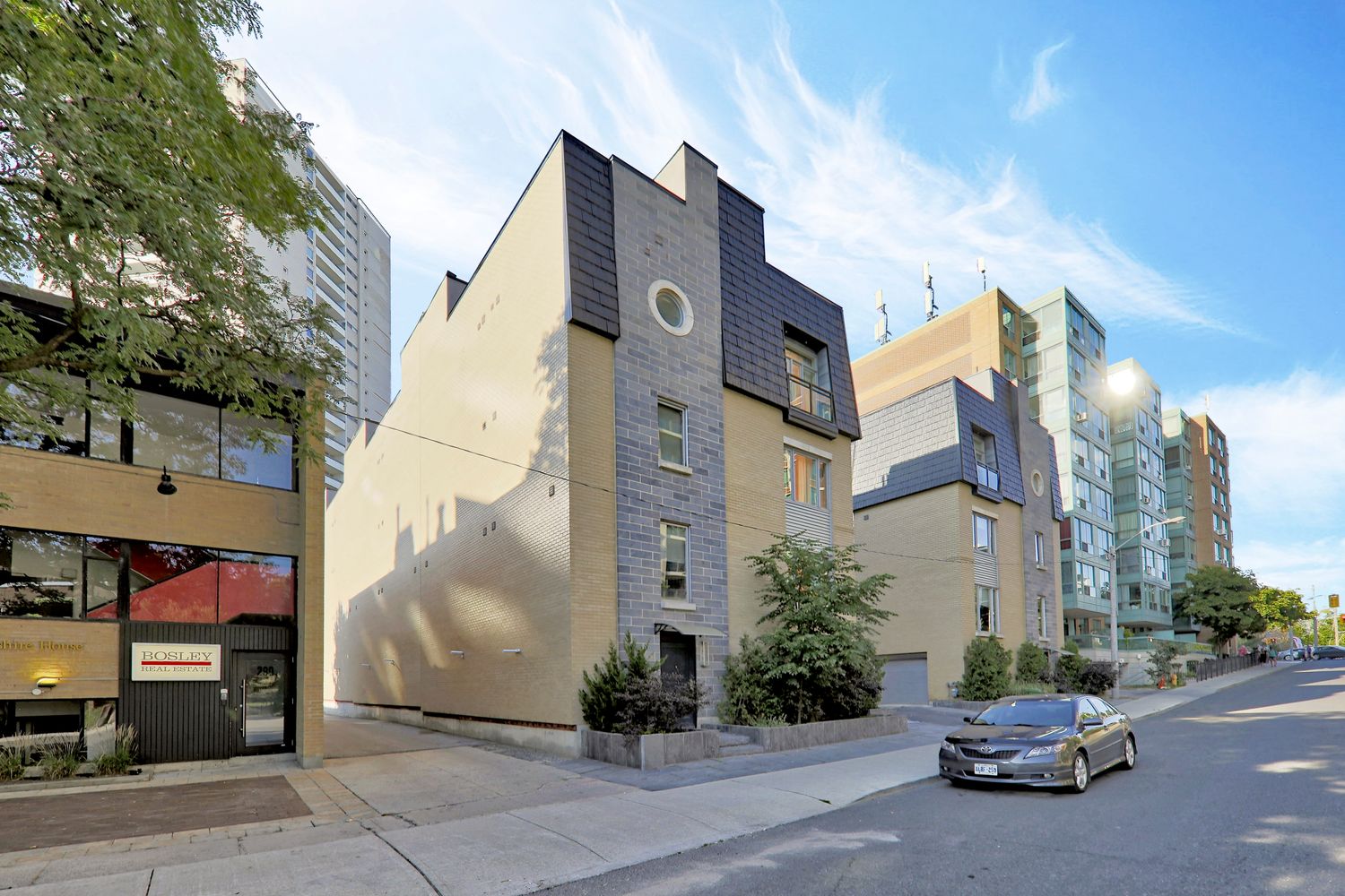 292 Merton Street. The Merton is located in  Midtown, Toronto - image #1 of 5